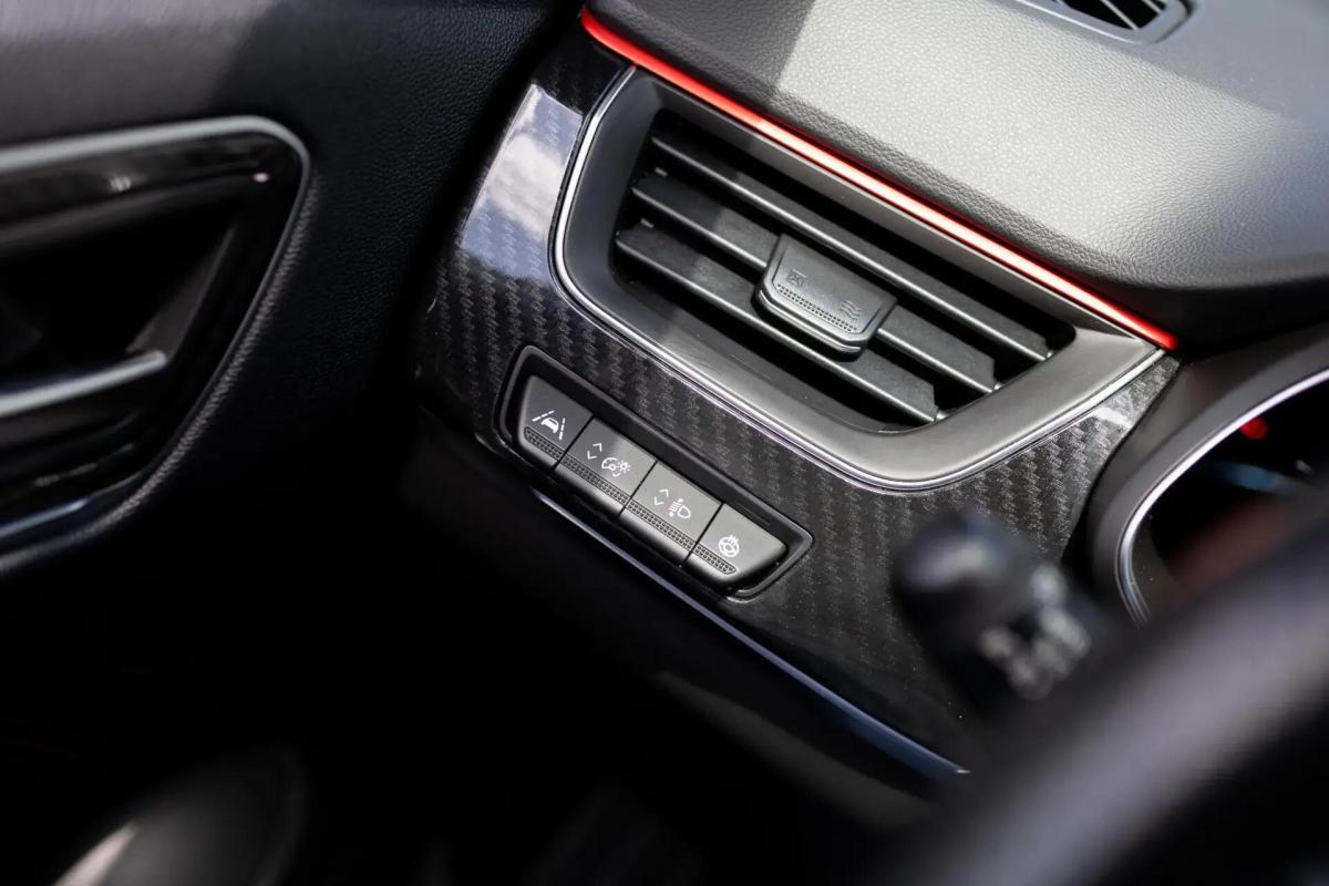 renault-arkana-2022-hibrido-a-gasolina-1598cc