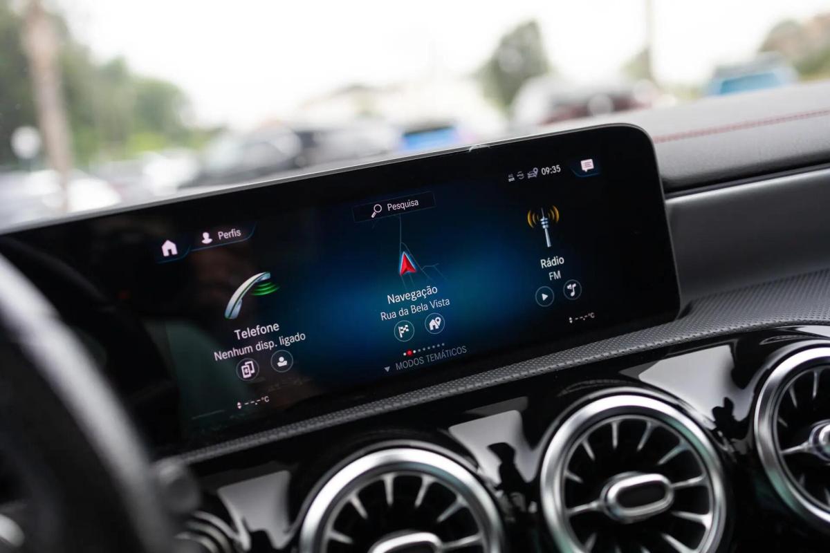 mercedes-benz-cla-220-d-2019-diesel-1950cc