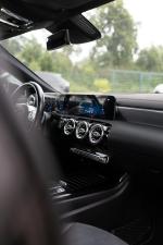 mercedes-benz-cla-220-d-2019-diesel-1950cc