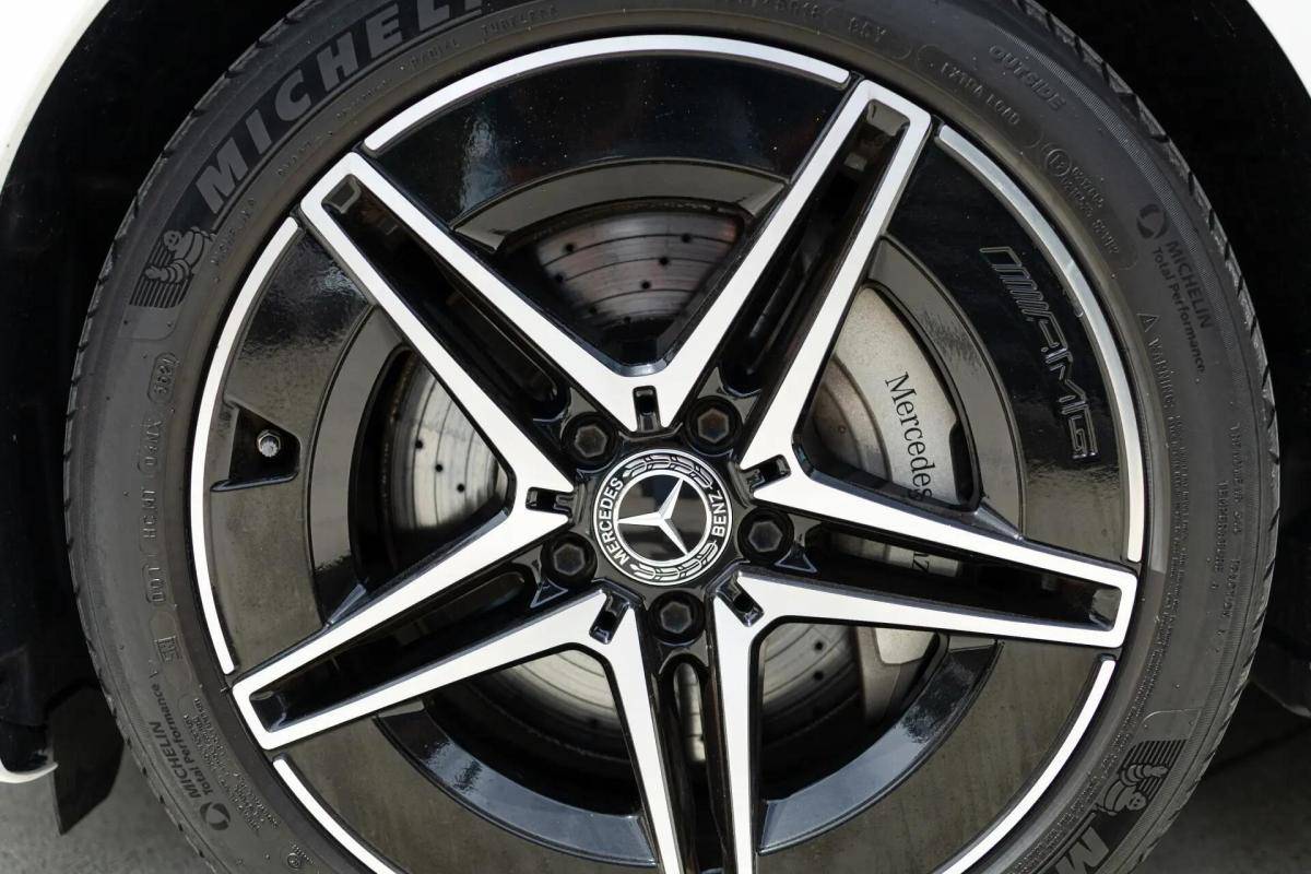 mercedes-benz-classe-c-2022-hibrido-a-gasolina-1999cc