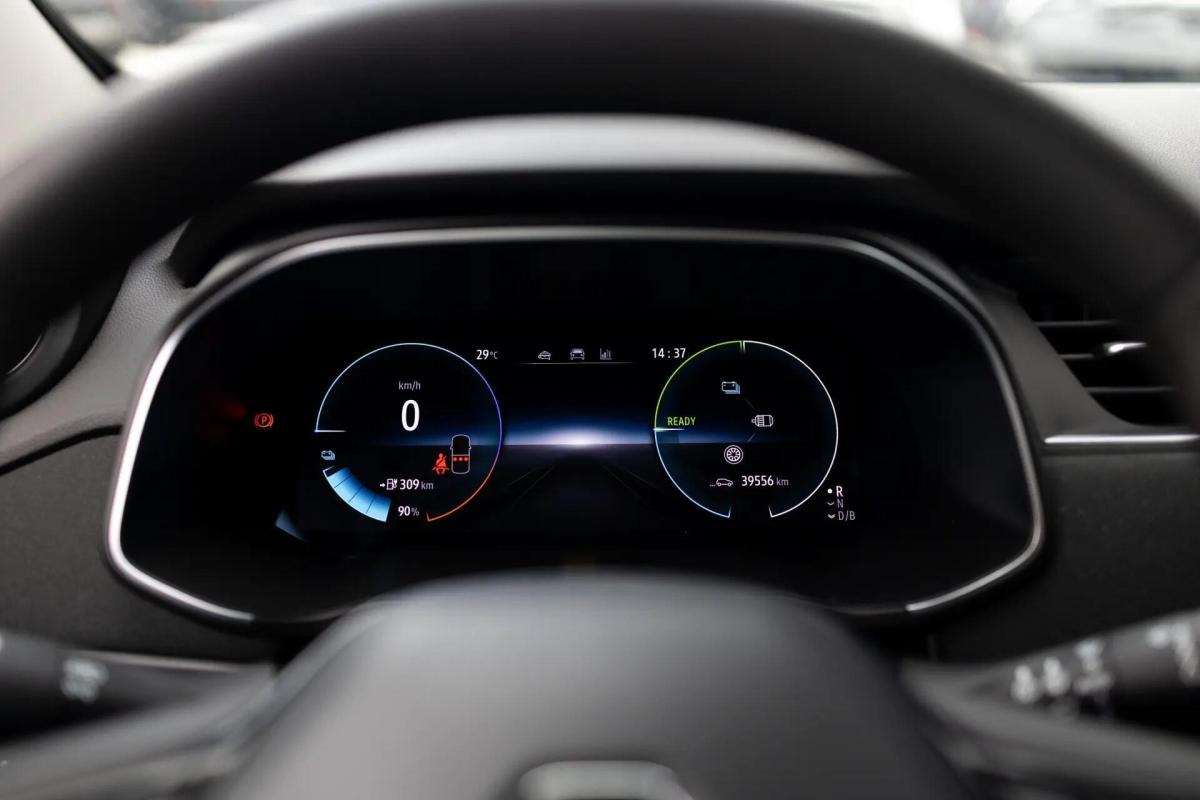 renault-zoe-2022-eletrico-0cc