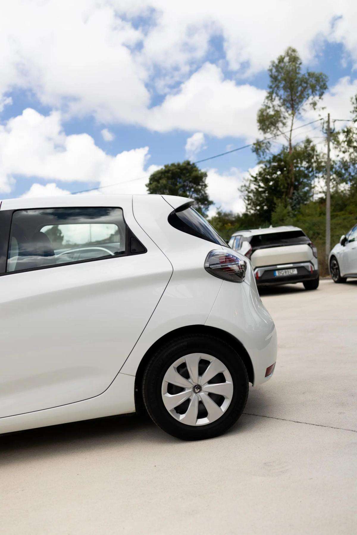 renault-zoe-2022-eletrico-0cc