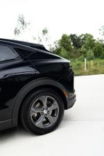 ford-mustang-mach-e-2021-eletrico-0cc