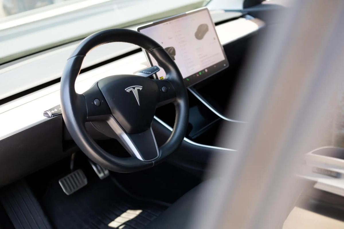 tesla-model-3-2019-eletrico-0cc