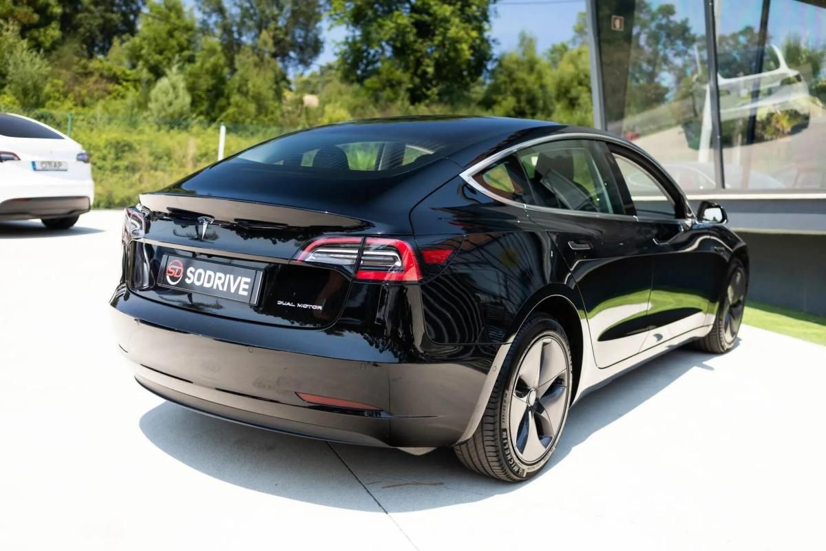 tesla-model-3-2019-eletrico-0cc