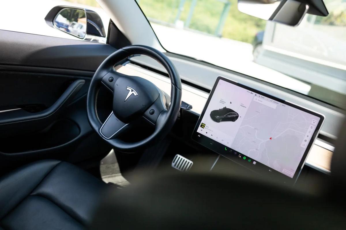 tesla-model-3-2019-eletrico-0cc