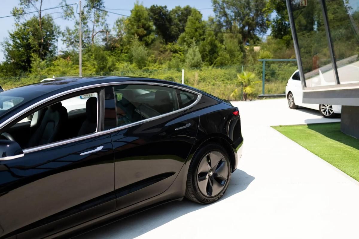 tesla-model-3-2019-eletrico-0cc