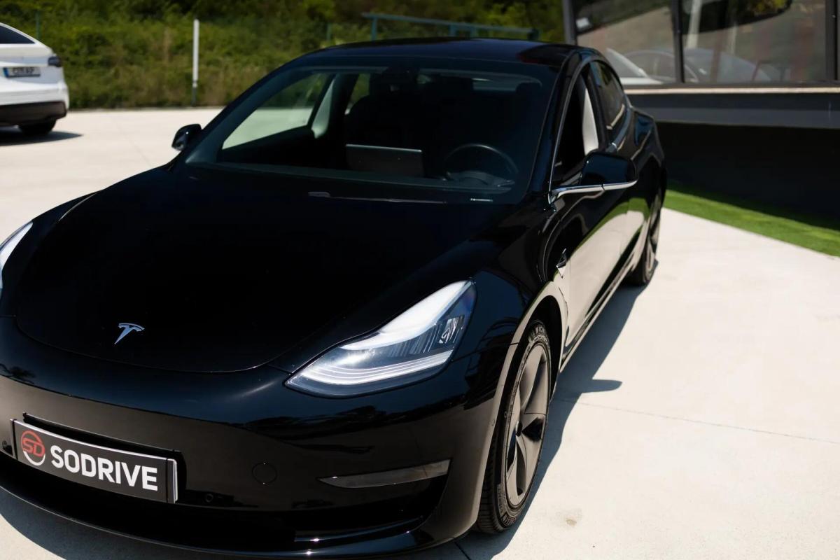 tesla-model-3-2019-eletrico-0cc