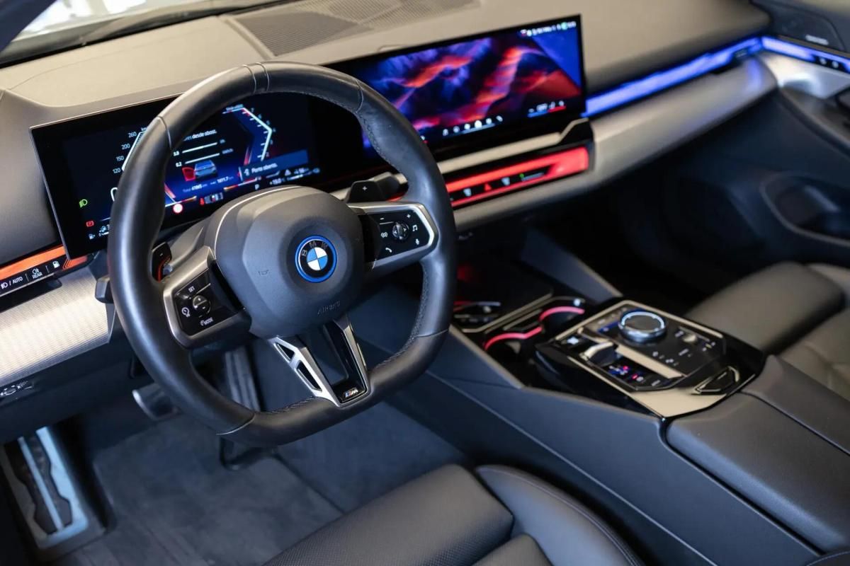 bmw-serie-5-2023-hibrido-a-gasolina-1998cc