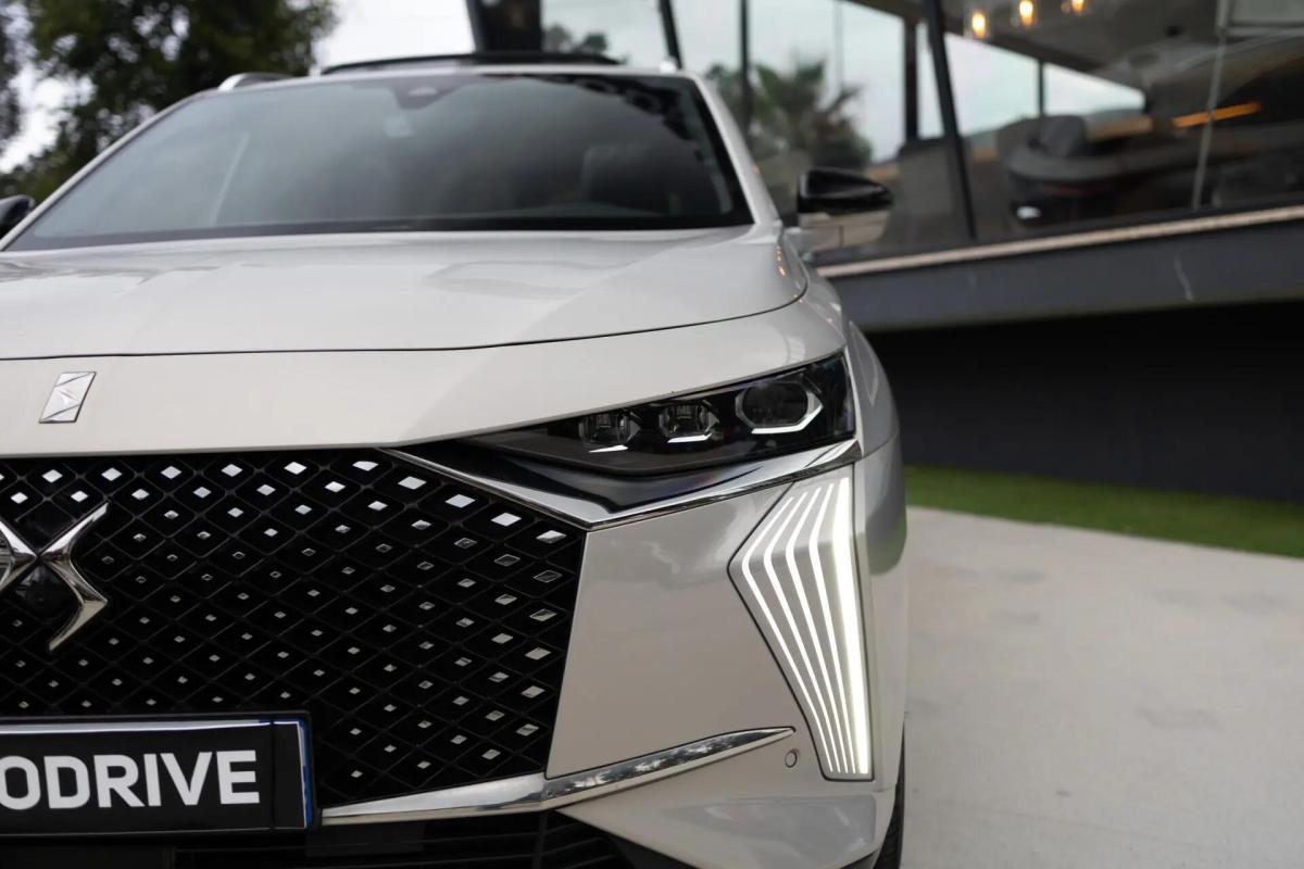 ds-ds-7-crossback-2024-hibrido-a-gasolina-1598cc