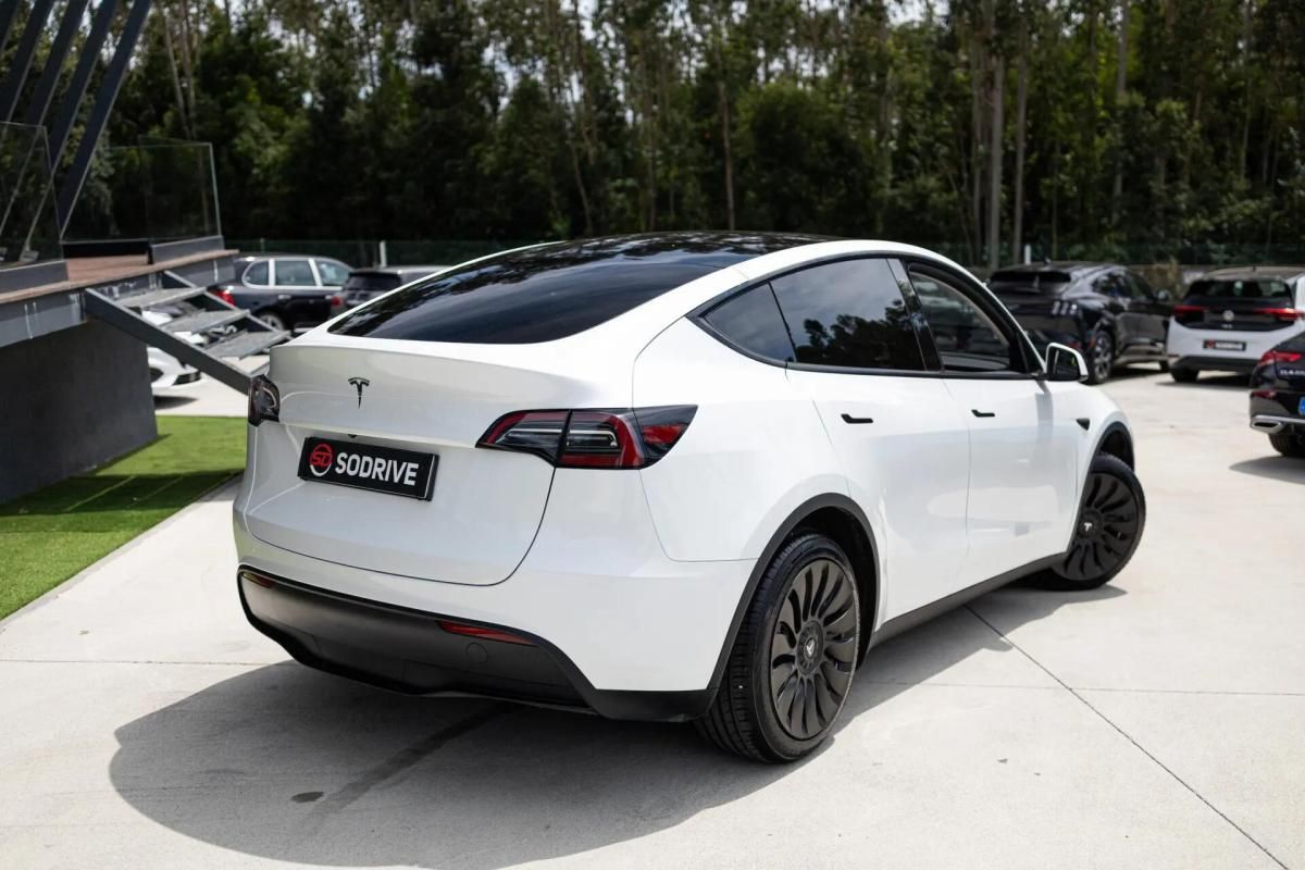 tesla-model-y-2024-eletrico-0cc
