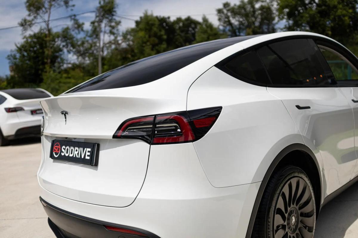 tesla-model-y-2024-eletrico-0cc