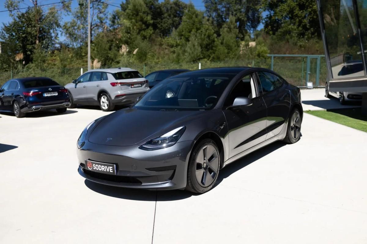 tesla-model-3-2022-eletrico-0cc