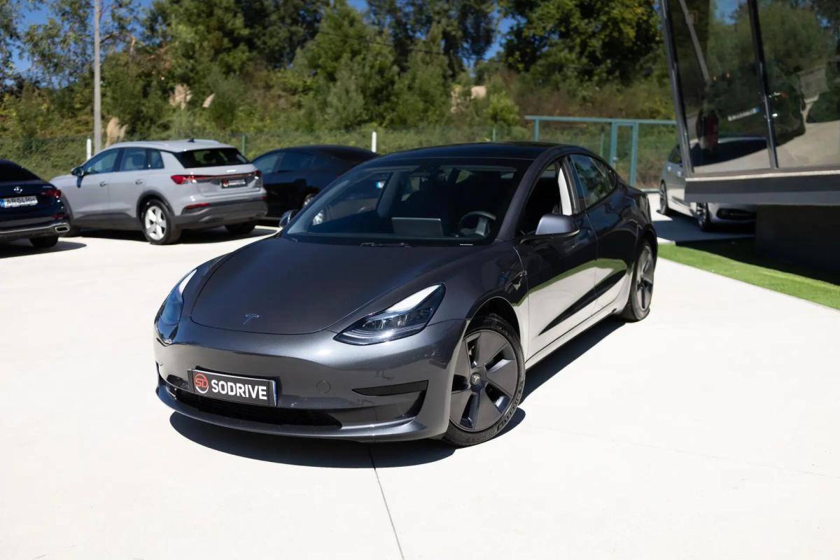 tesla-model-3-2022-eletrico-0cc