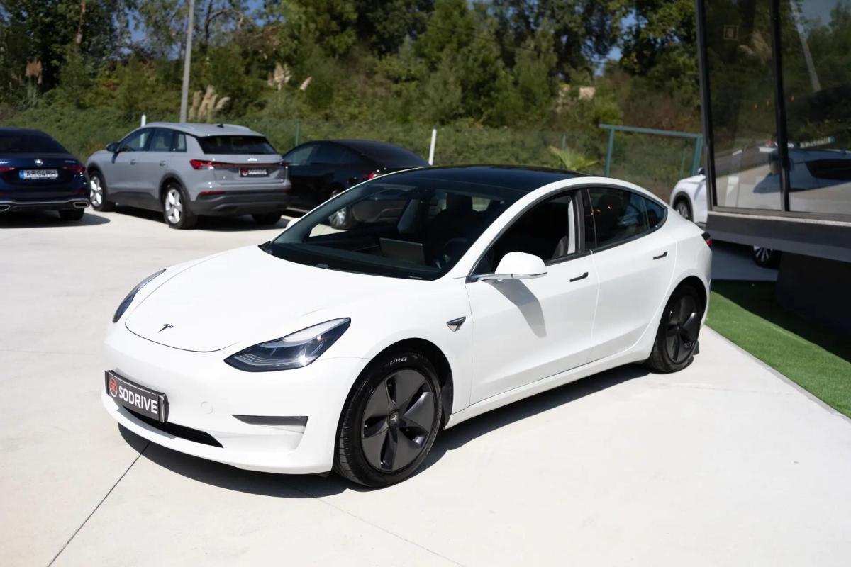 tesla-model-3-2019-eletrico-0cc