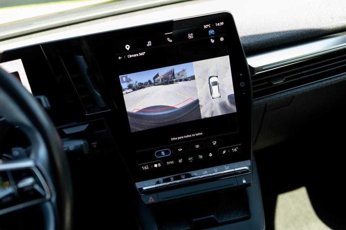 renault-megane-e-tech-2023-eletrico-0cc