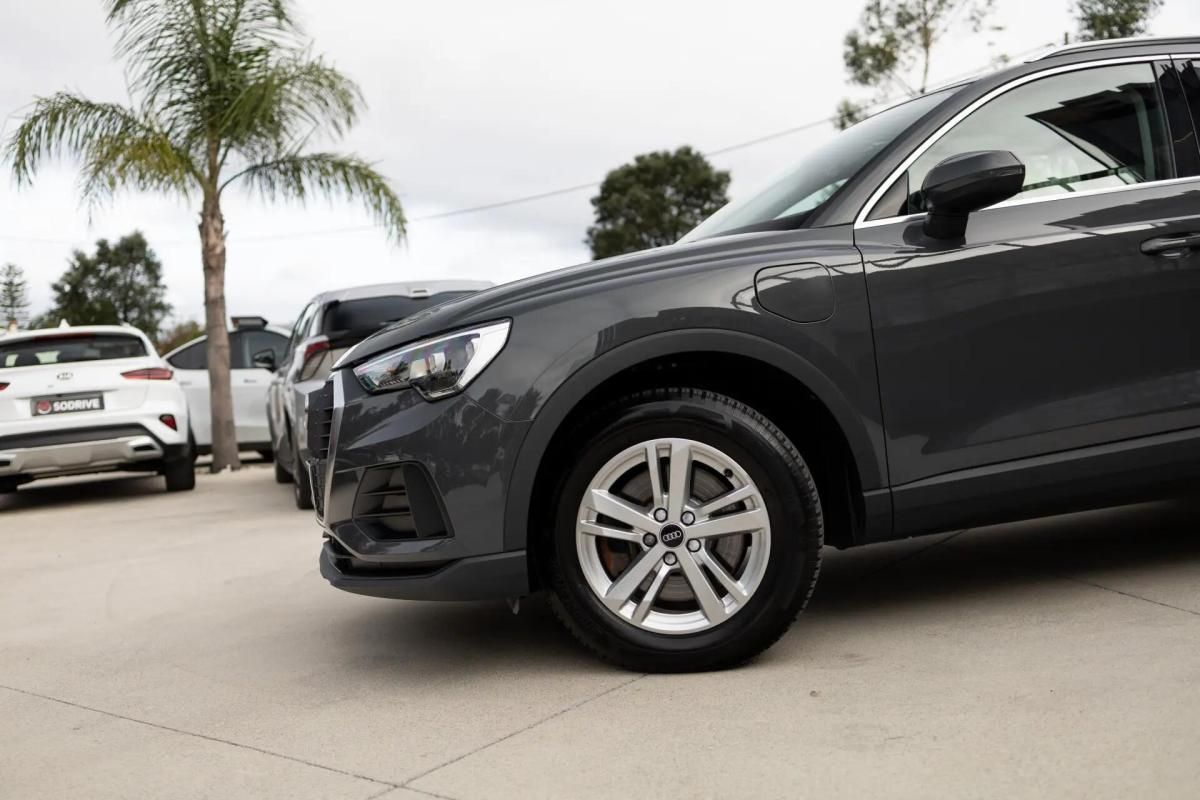 audi-q3-2022-hibrido-a-gasolina-1395cc