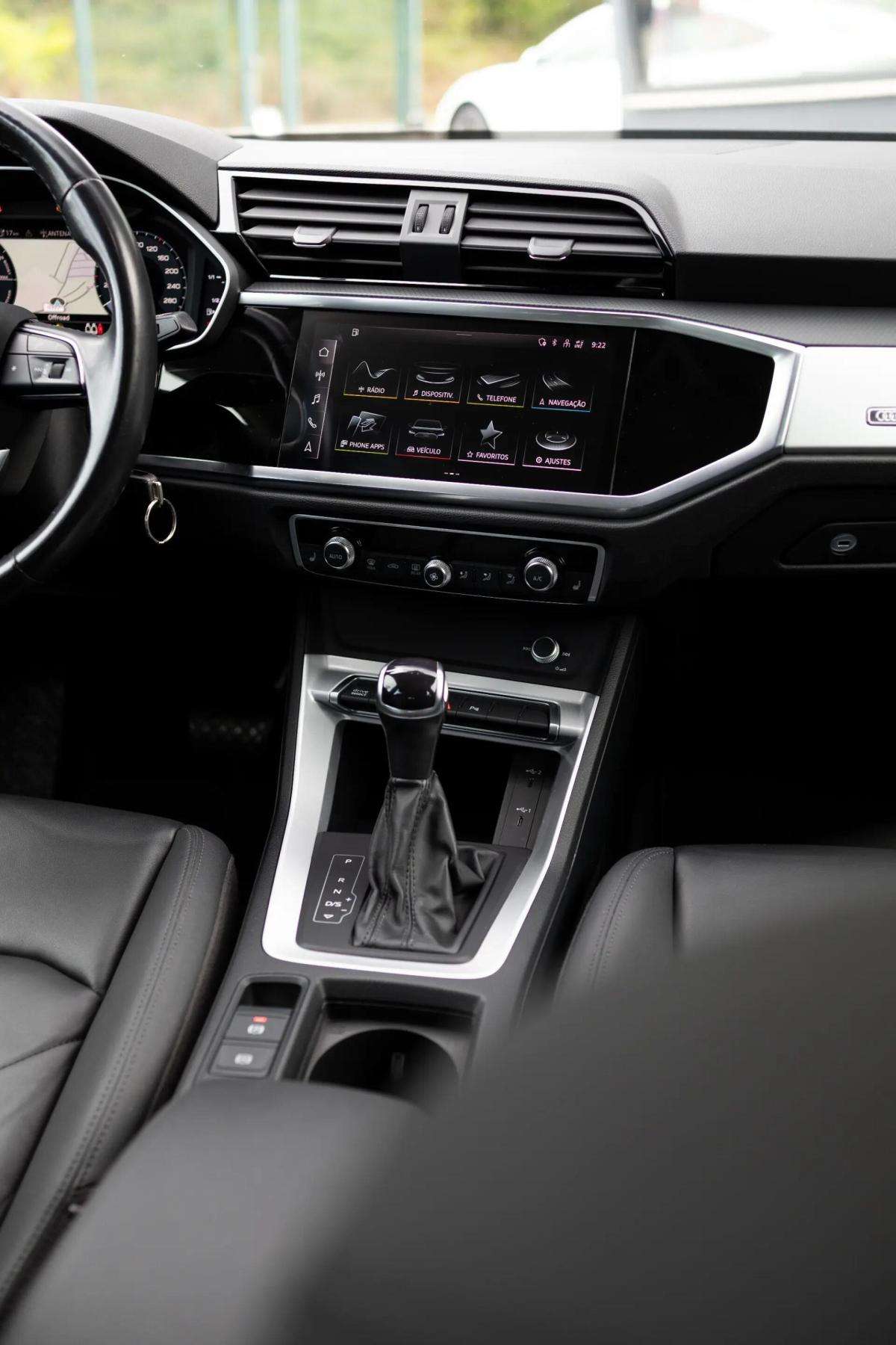 audi-q3-2022-hibrido-a-gasolina-1395cc