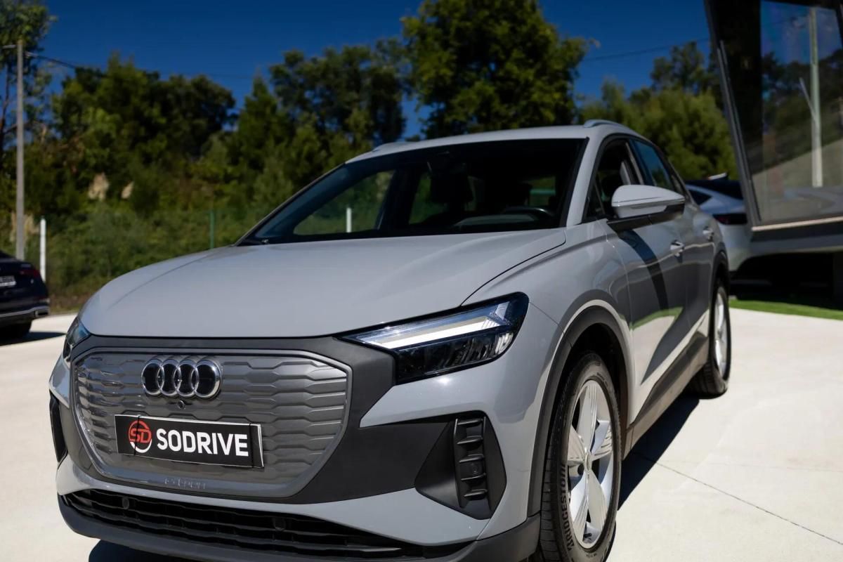 audi-q4-e-tron-2021-eletrico-0cc