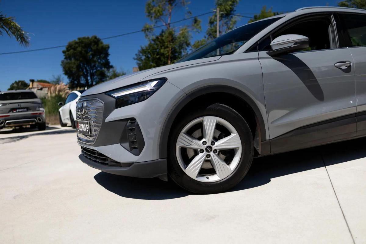 audi-q4-e-tron-2021-eletrico-0cc