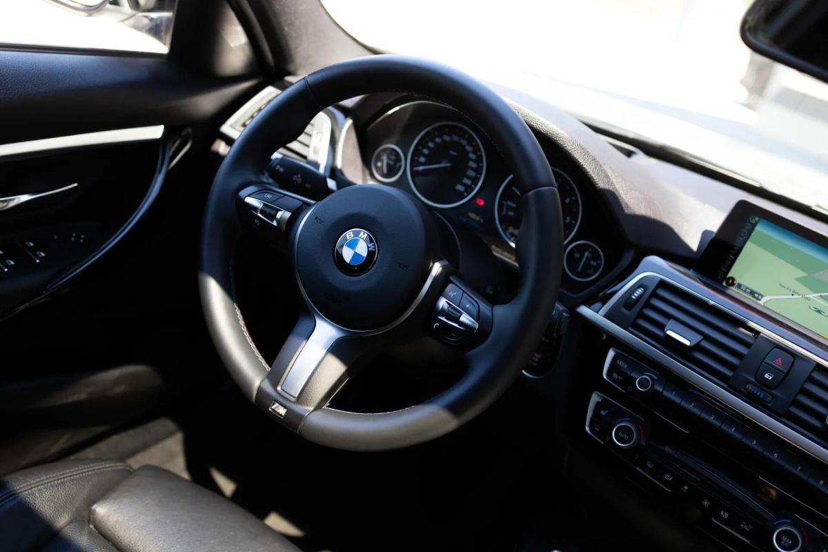 bmw-serie-3-320d-efficientdynamics-2016-diesel-1995cc