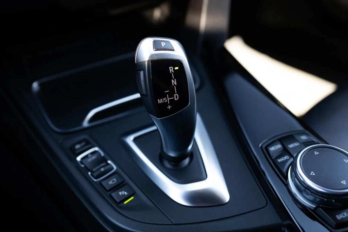 bmw-serie-3-320d-efficientdynamics-2016-diesel-1995cc