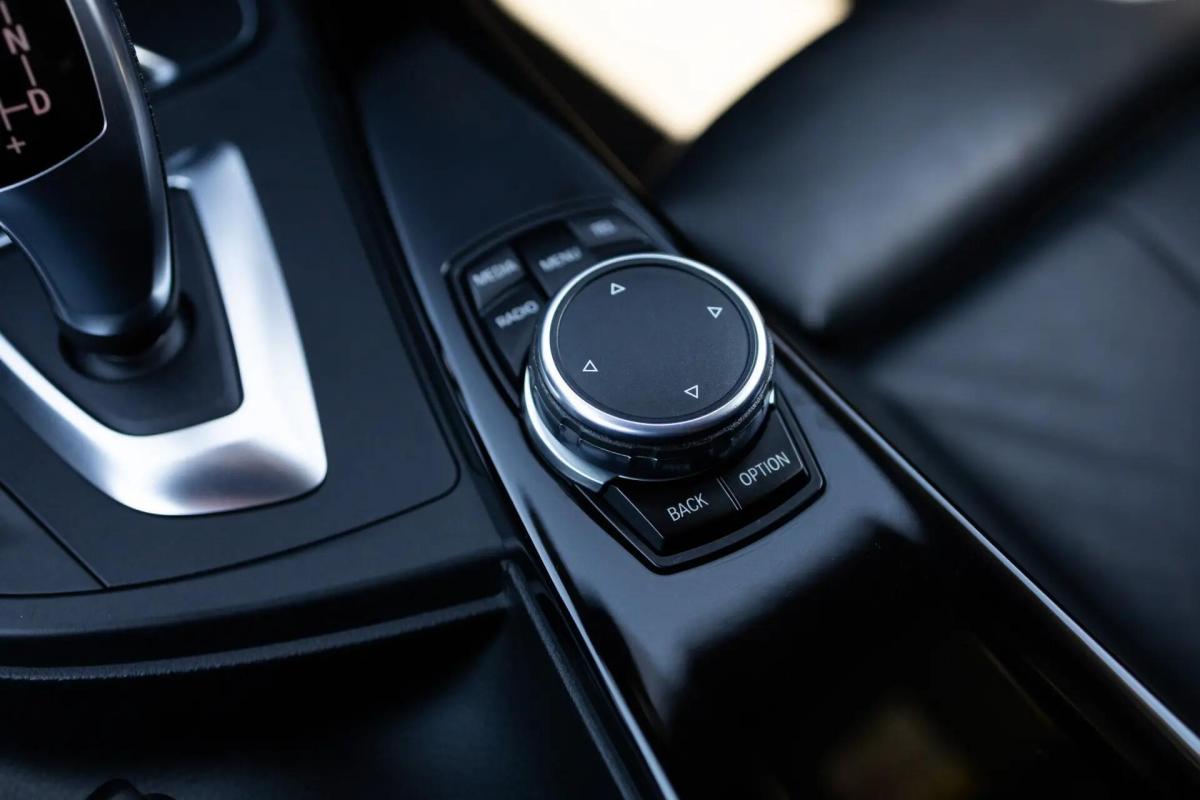 bmw-serie-3-320d-efficientdynamics-2016-diesel-1995cc