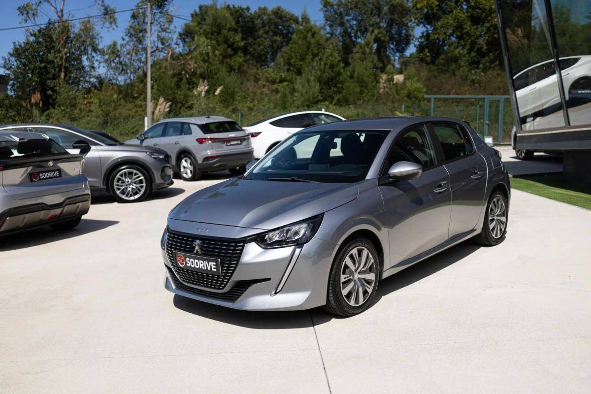 peugeot-208-2021-gasolina-1199cc