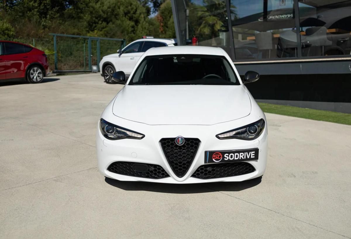 alfa-romeo-giulia-2019-diesel-2143cc