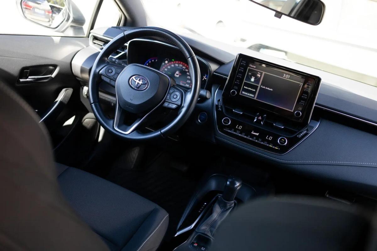 toyota-corolla-2021-hibrido-a-gasolina-1798cc