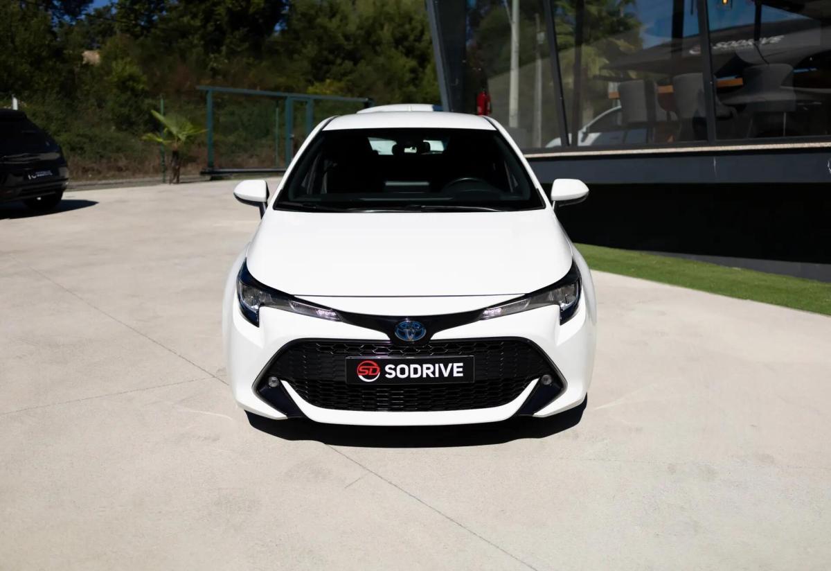 toyota-corolla-2021-hibrido-a-gasolina-1798cc