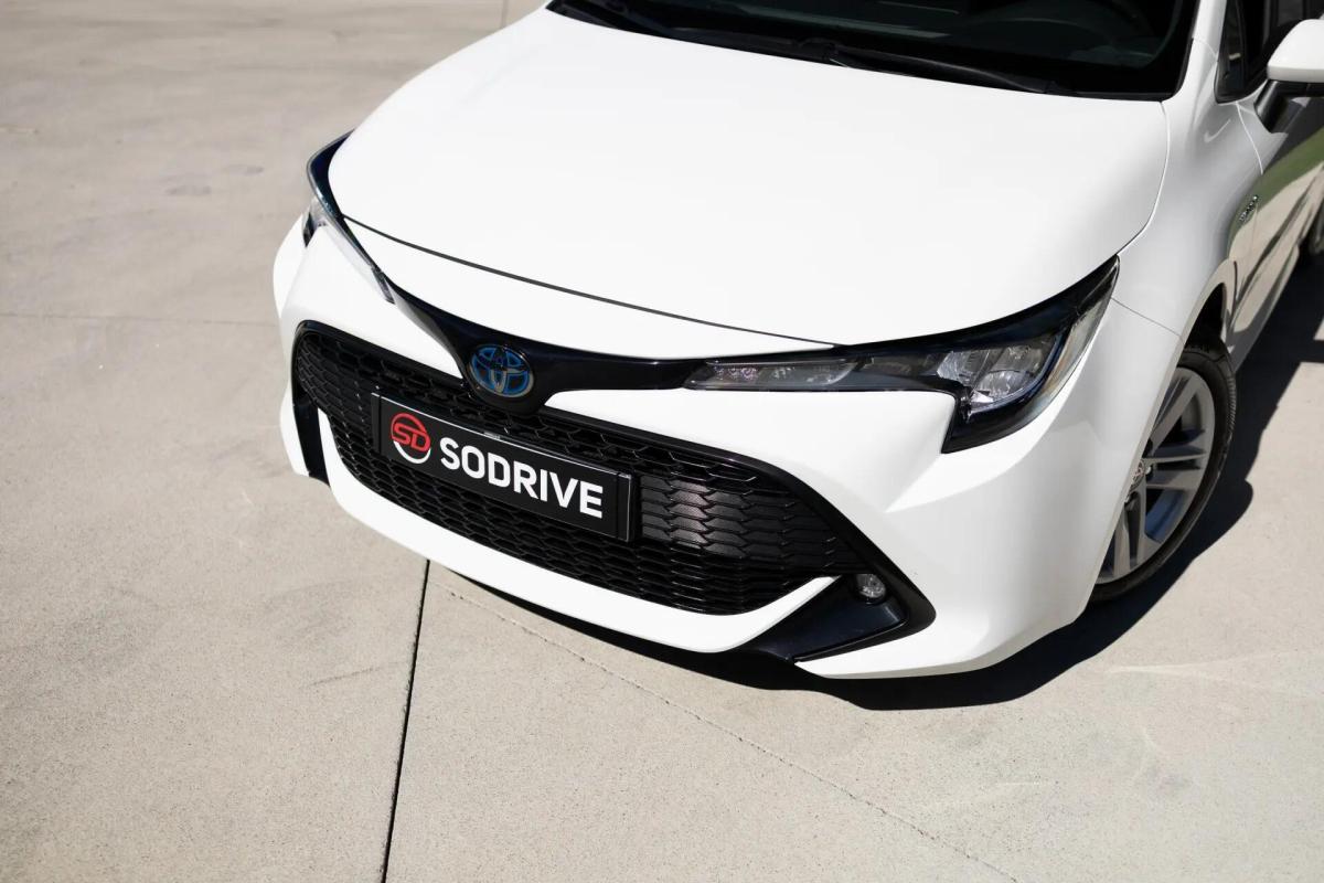 toyota-corolla-2021-hibrido-a-gasolina-1798cc