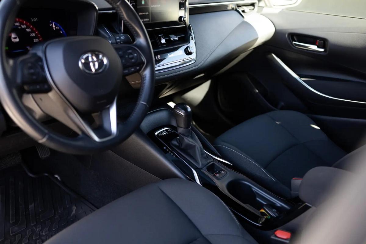 toyota-corolla-2021-hibrido-a-gasolina-1798cc