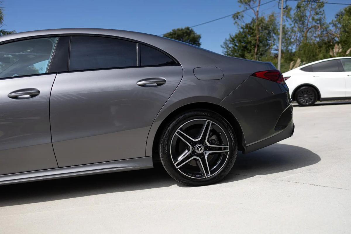 mercedes-benz-cla-250e-2021-hibrido-a-gasolina-1332cc