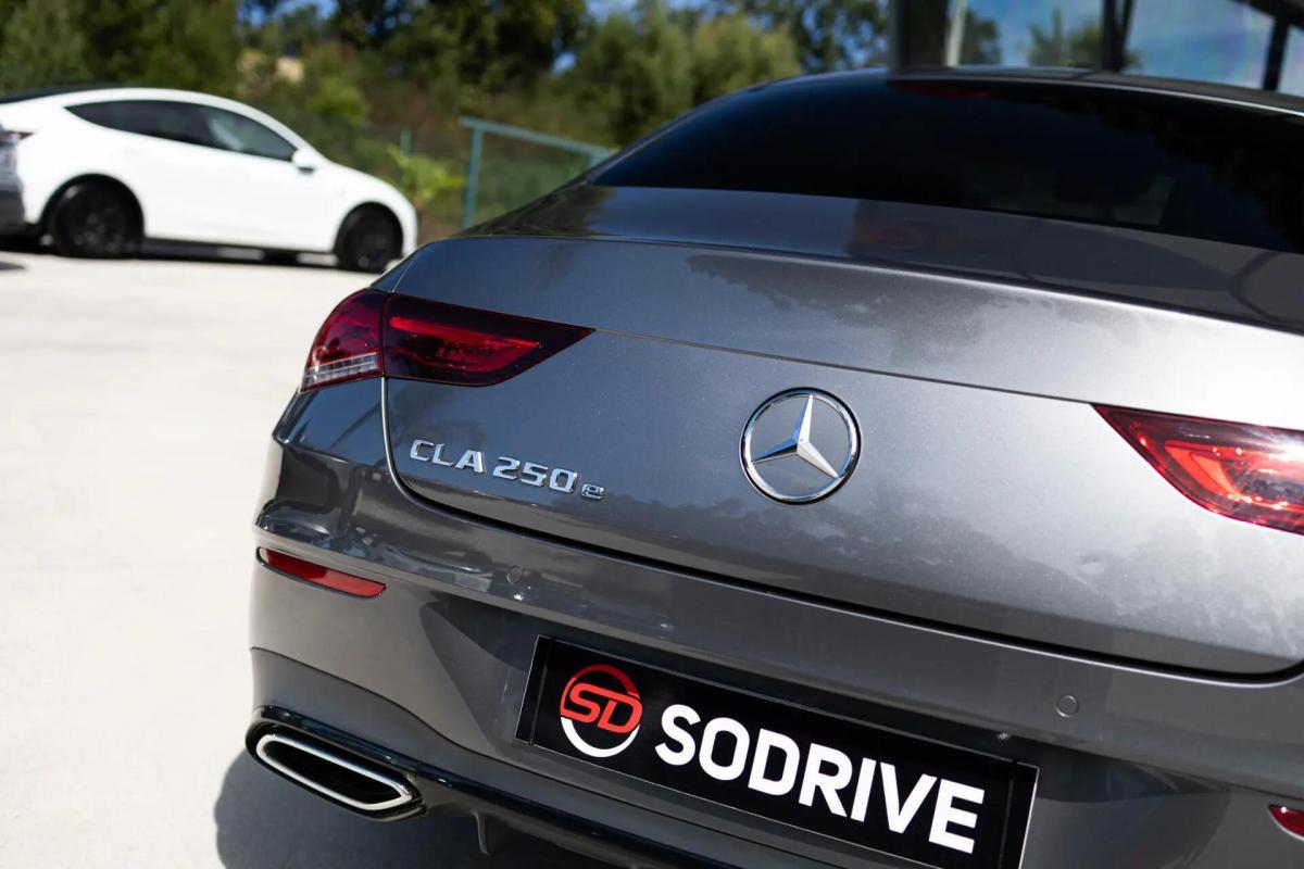 mercedes-benz-cla-250e-2021-hibrido-a-gasolina-1332cc