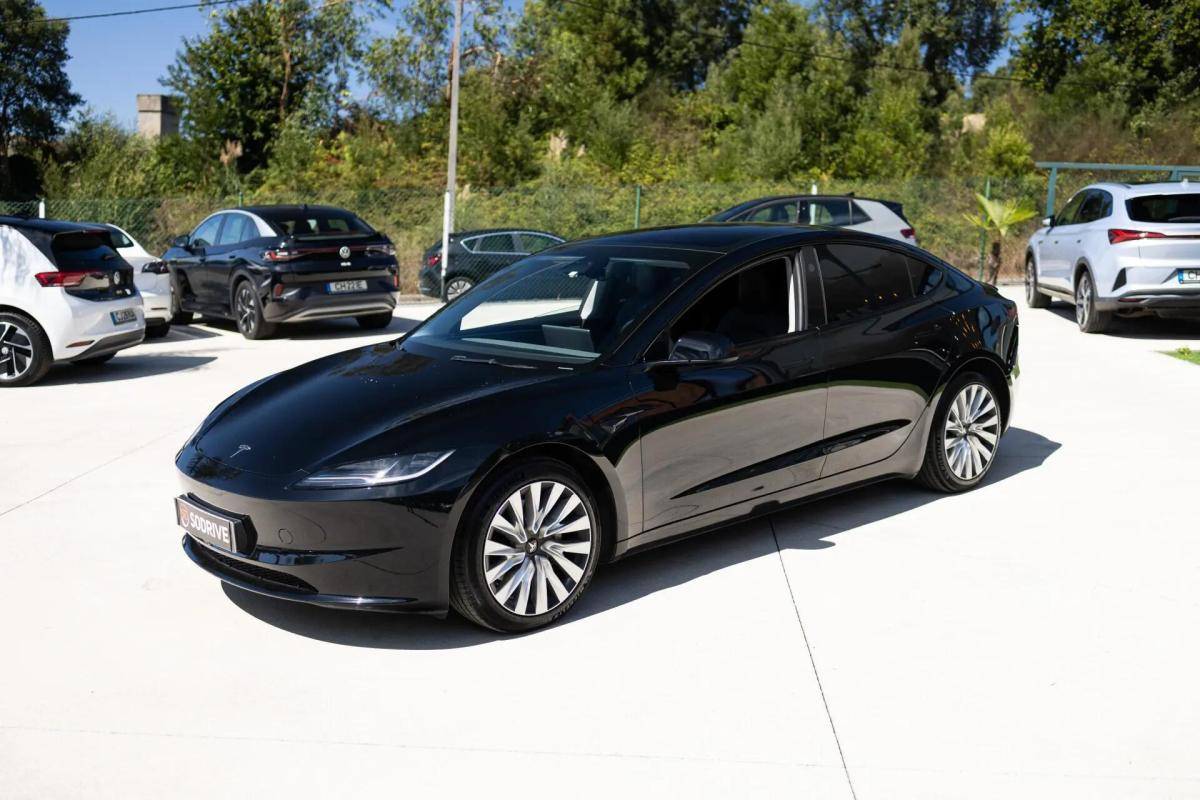 tesla-model-3-2024-eletrico-0cc