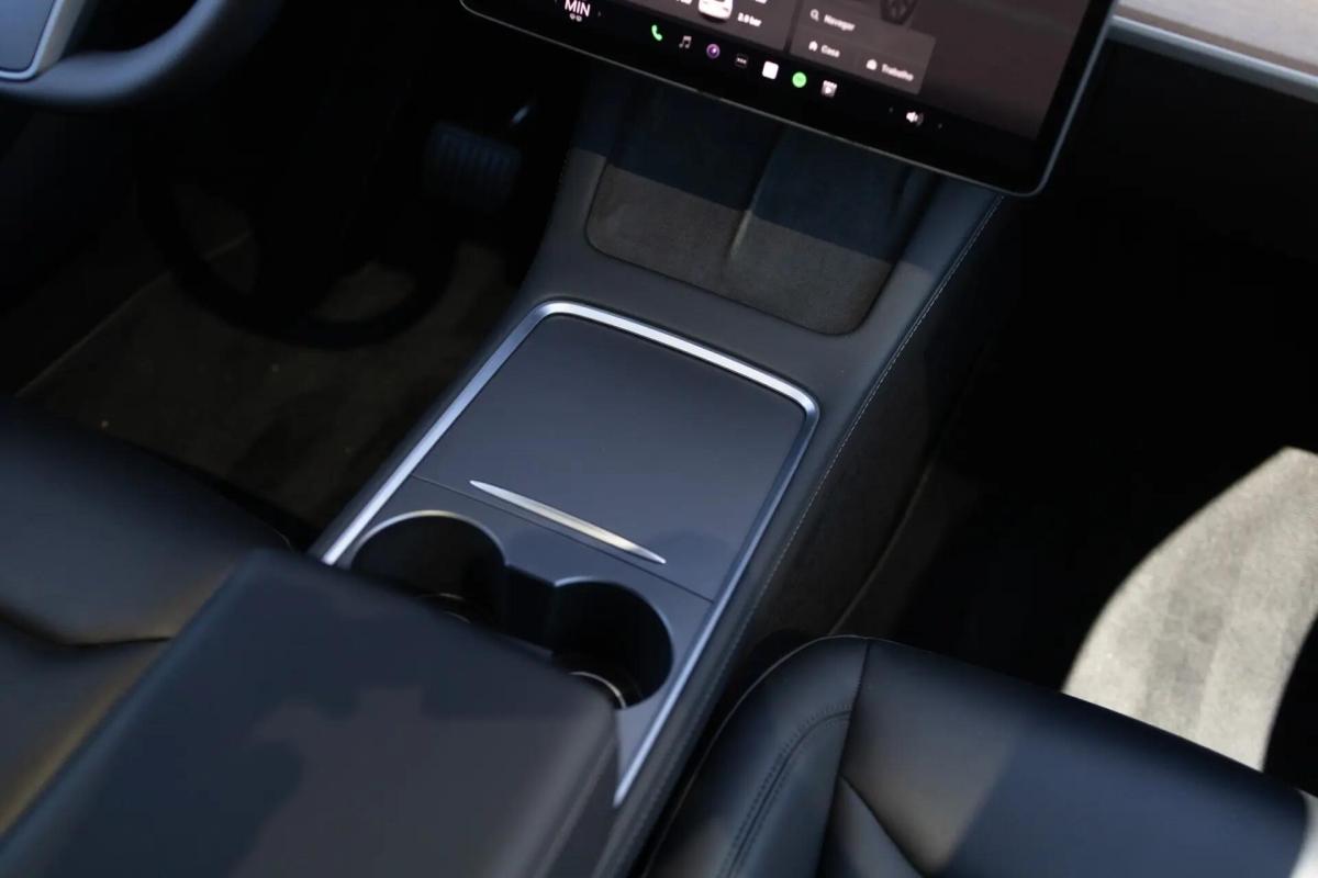 tesla-model-y-2023-eletrico-0cc