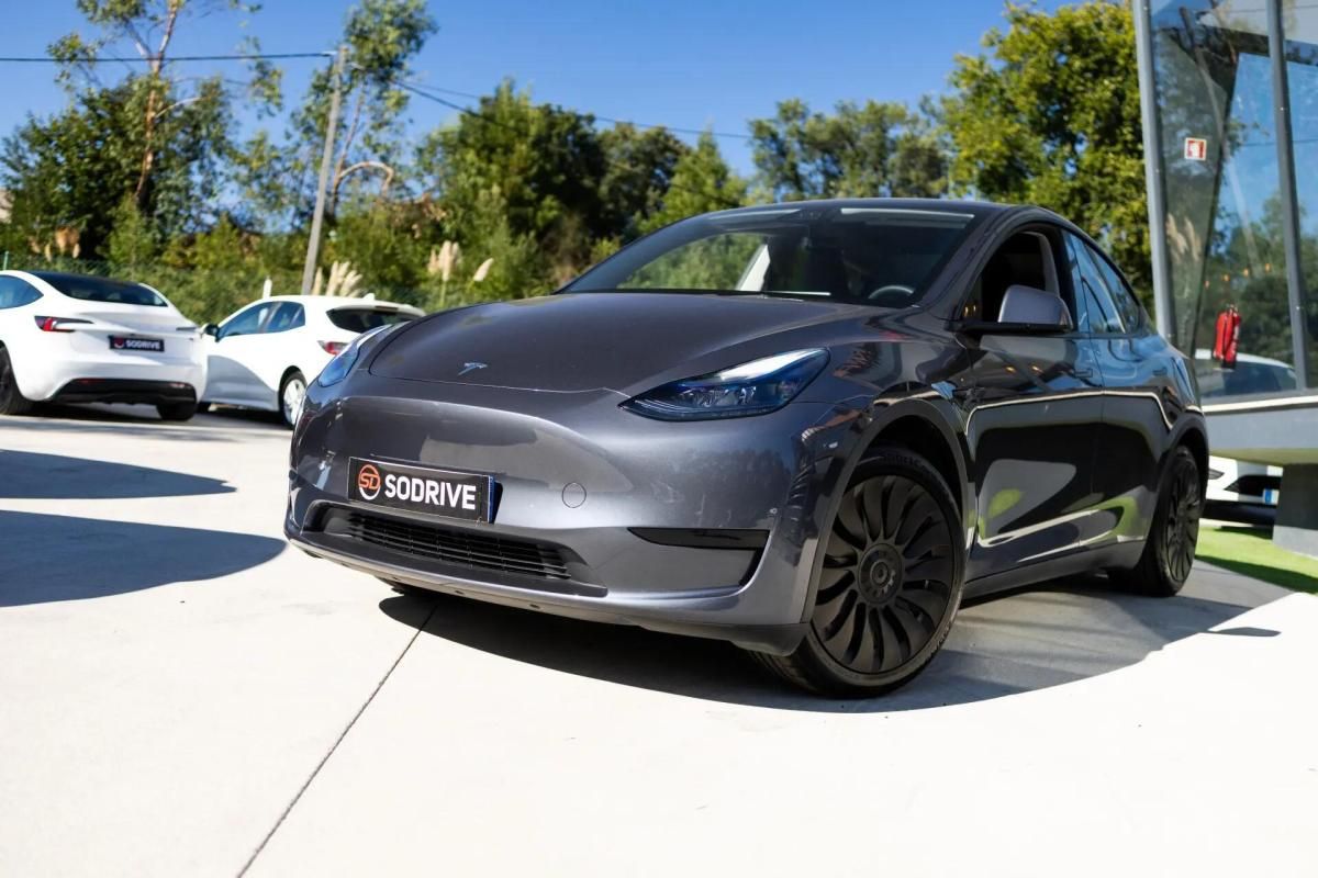 tesla-model-y-2023-eletrico-0cc