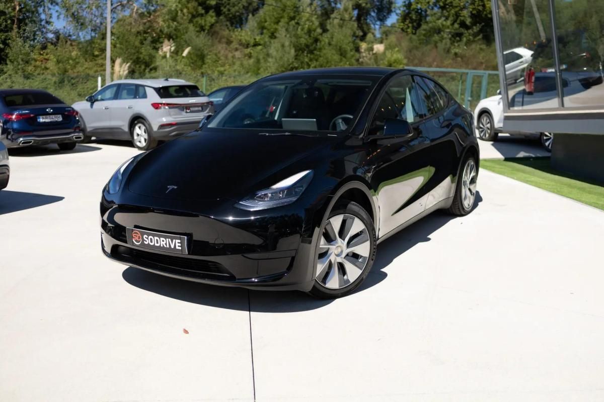 tesla-model-y-2022-eletrico-0cc