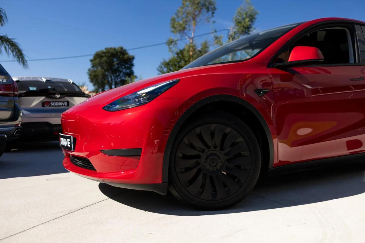 tesla-model-y-2023-eletrico-0cc