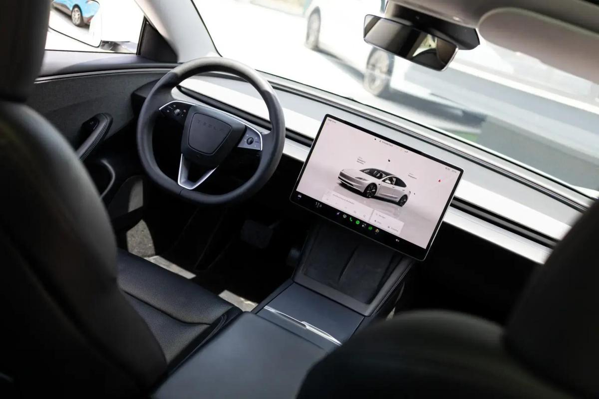 tesla-model-3-2024-eletrico-0cc