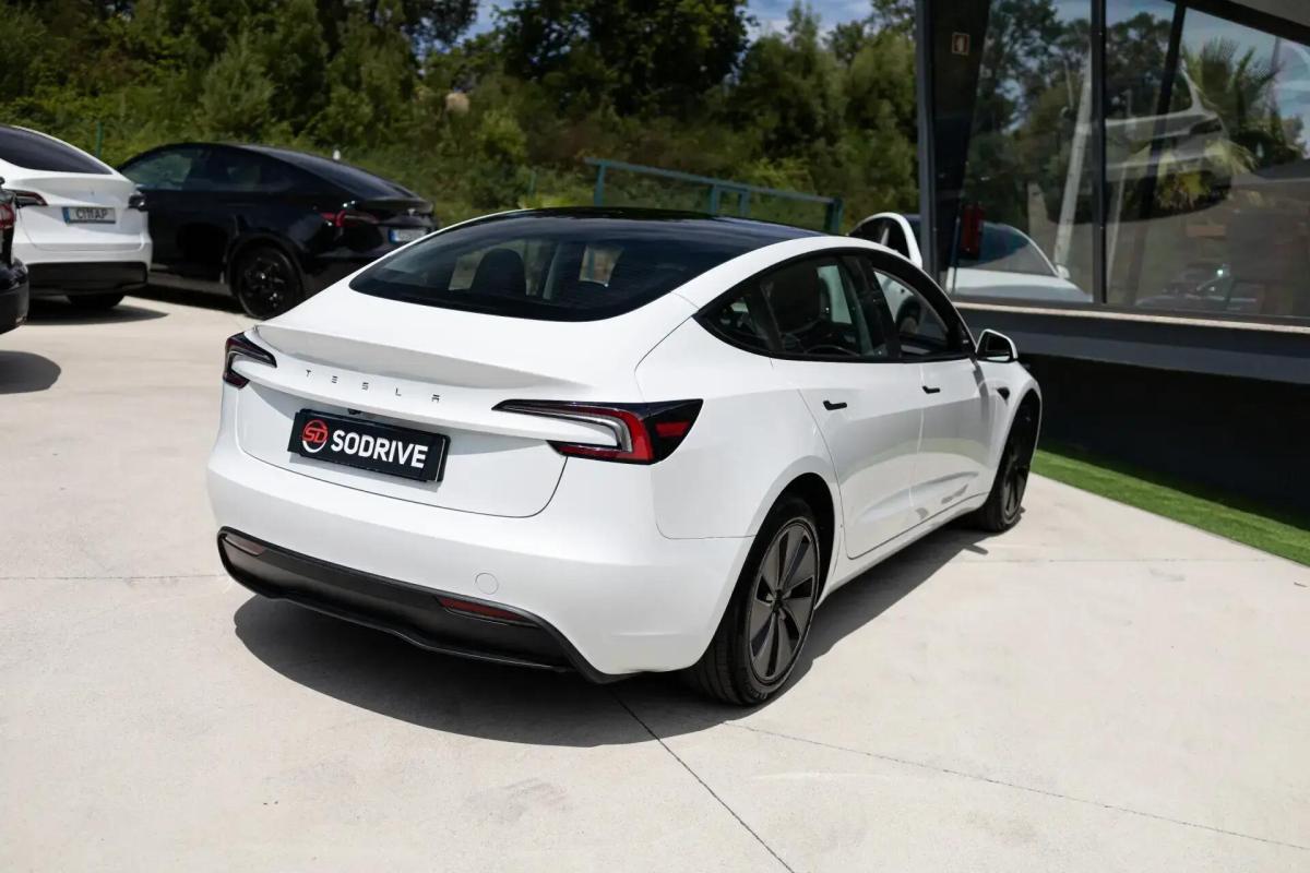 tesla-model-3-2024-eletrico-0cc