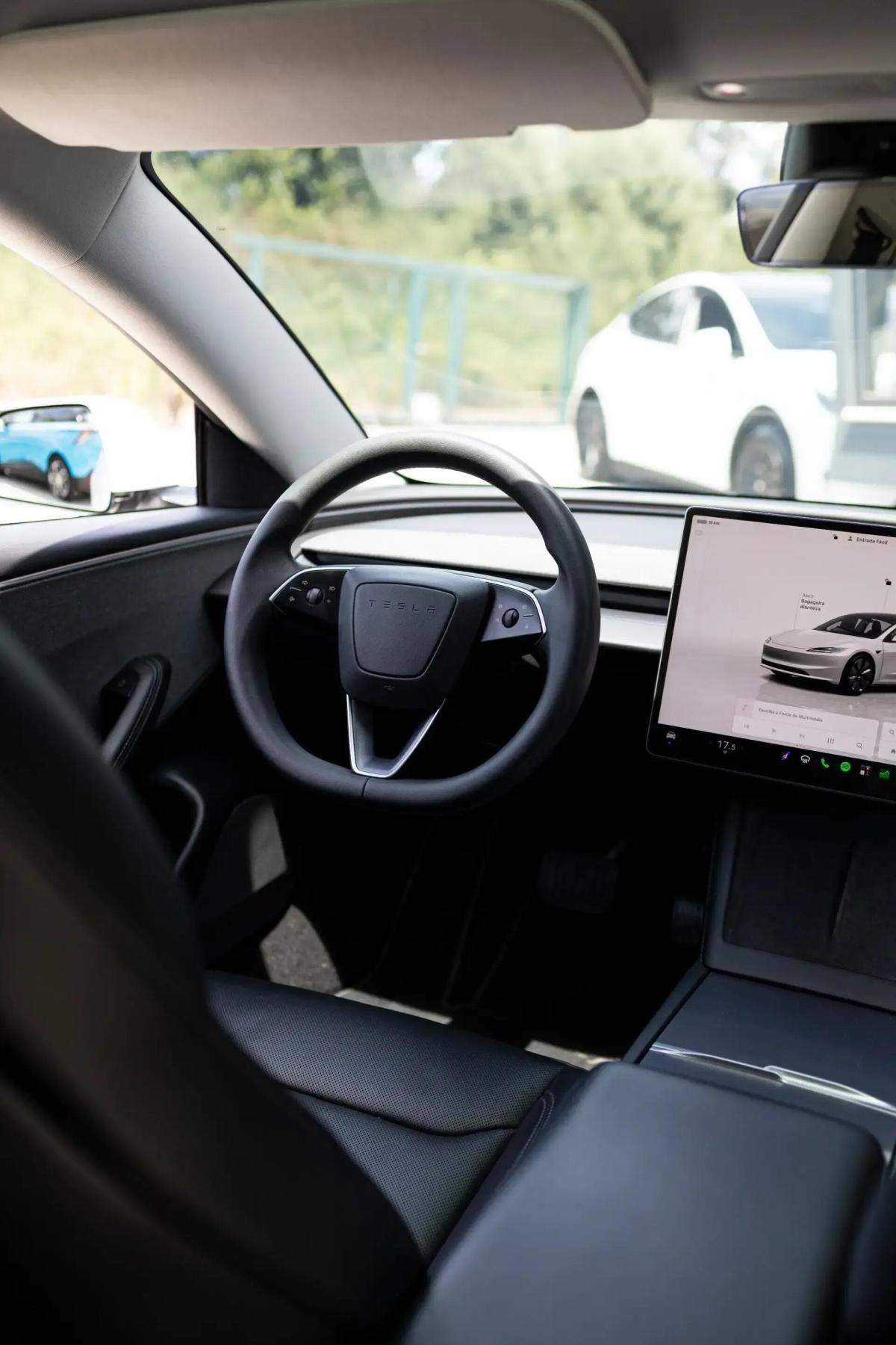 tesla-model-3-2024-eletrico-0cc