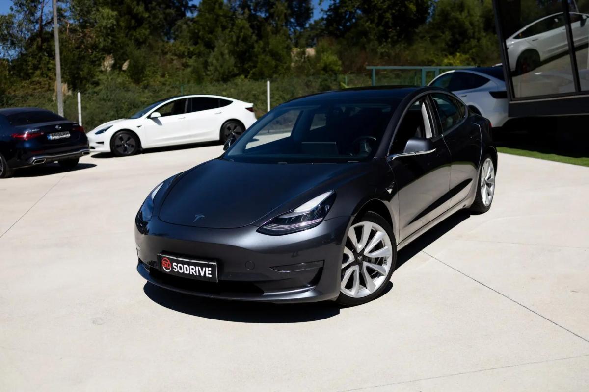 tesla-model-3-2019-eletrico-0cc