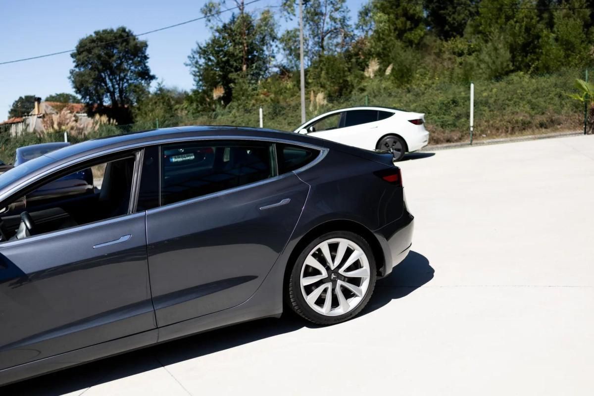tesla-model-3-2019-eletrico-0cc