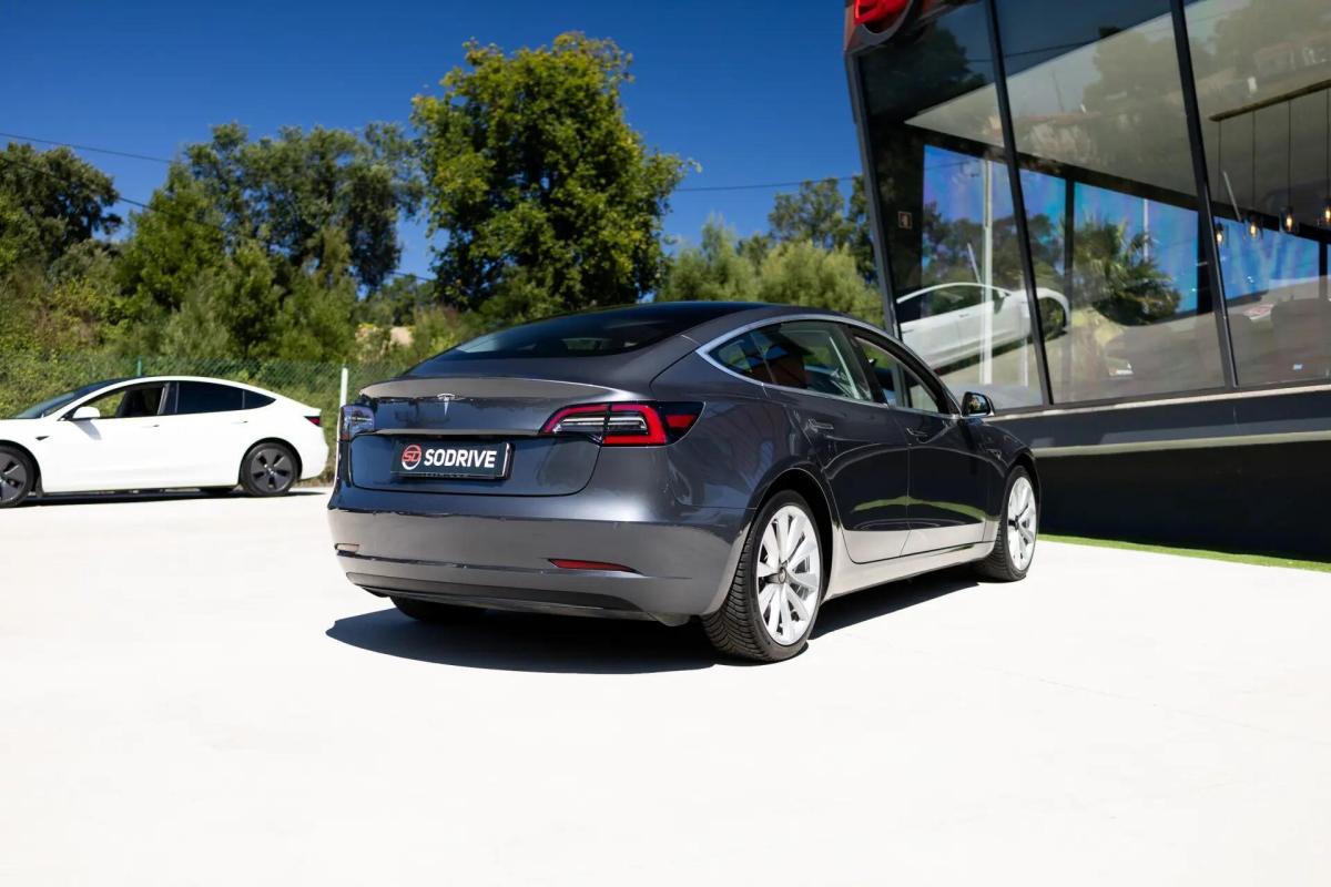 tesla-model-3-2019-eletrico-0cc