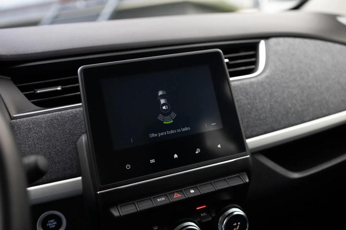 renault-zoe-2021-eletrico-0cc