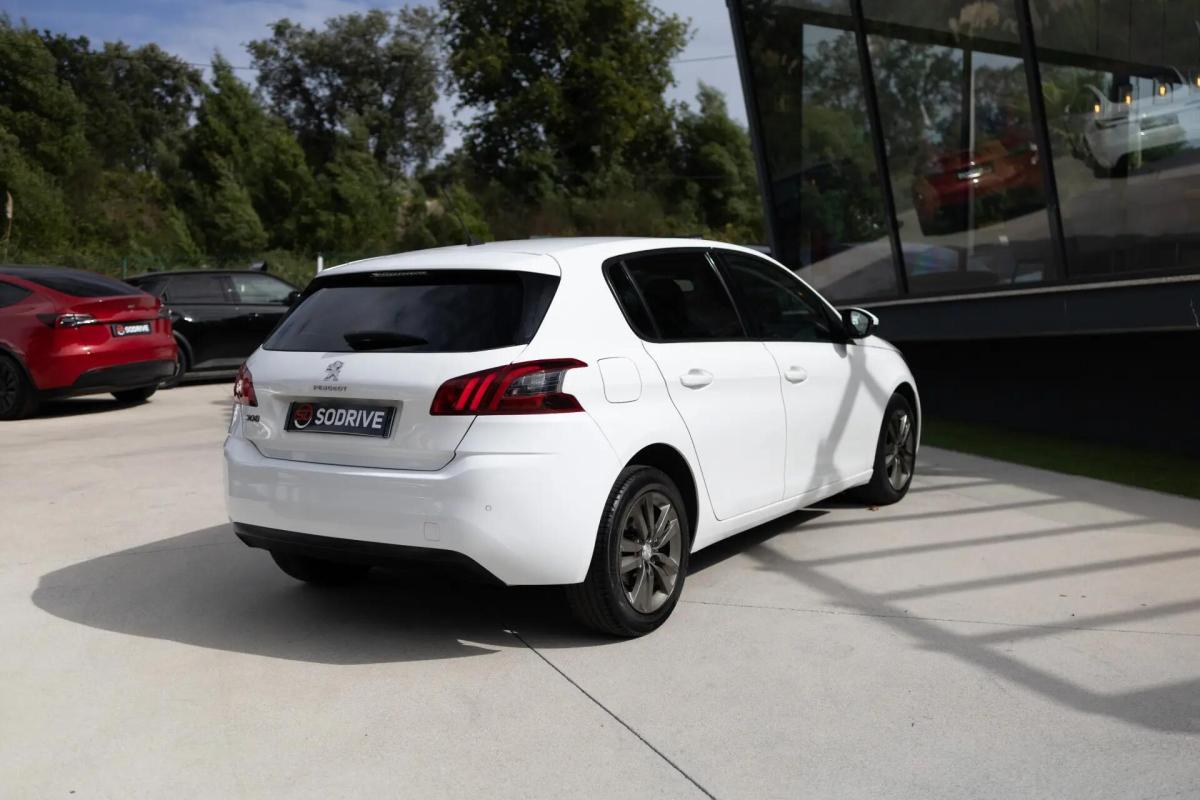 peugeot-308-2018-diesel-1560cc