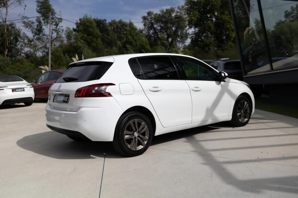 peugeot-308-2018-diesel-1560cc
