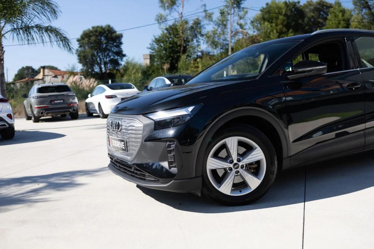 audi-q4-e-tron-2021-eletrico-0cc